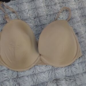 B tempted 32DD seamless Nude Bra
